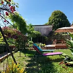 2bed House Sleeps 4 - Parking Views 3min To Town *
