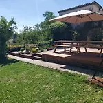 2bed House Sleeps 4 - Parking Views 3min To Town *
