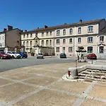 2bed House Sleeps 4 - Parking Views 3min To Town * Confolens