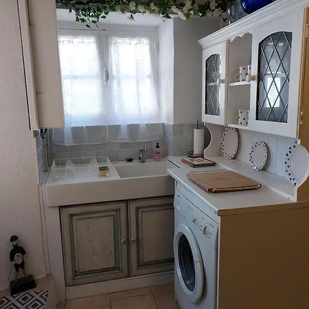2bed House Sleeps 4 - Parking Views 3min To Town
