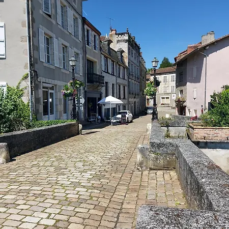 2bed House Sleeps 4 - Parking Views 3min To Town Ferienhaus *