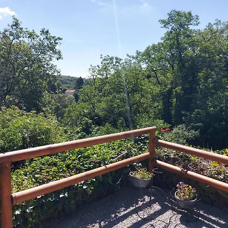 2bed House Sleeps 4 - Parking Views 3min To Town *
