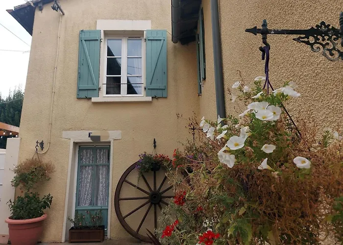 2bed House Sleeps 4 - Parking Views 3min To Town Сasa de vacaciones *